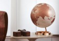 /album/deco/globe-terrestre-lumineux-design-blanc-cuivre-sur-socle-couleur-cuivre-jpg/